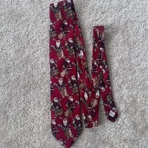 Camden Court - Festive Red Santa Claus Necktie